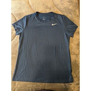 Nike Dri-fit tshirt